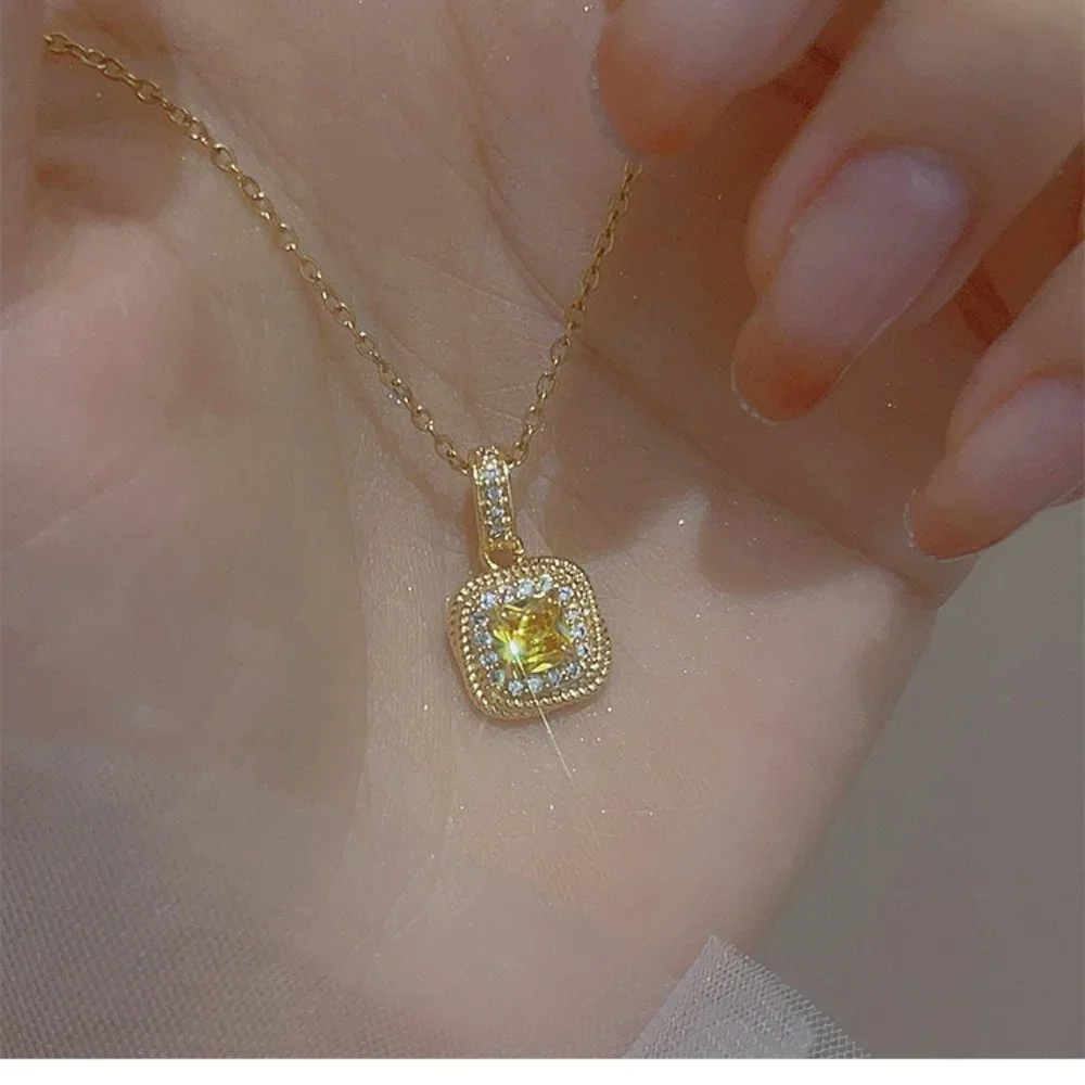 Yellow Sugar Cube Crystal Zircon Necklace - Picture 5 of 16